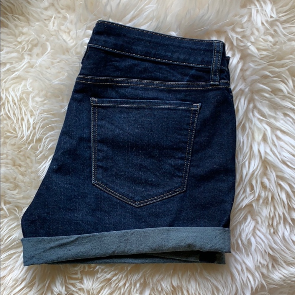 Arizona Jean Shorts. Size 11. NWOT.